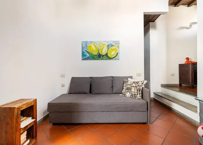 Nice And Quiet Loft 5 Minutes Walk From The Duomo