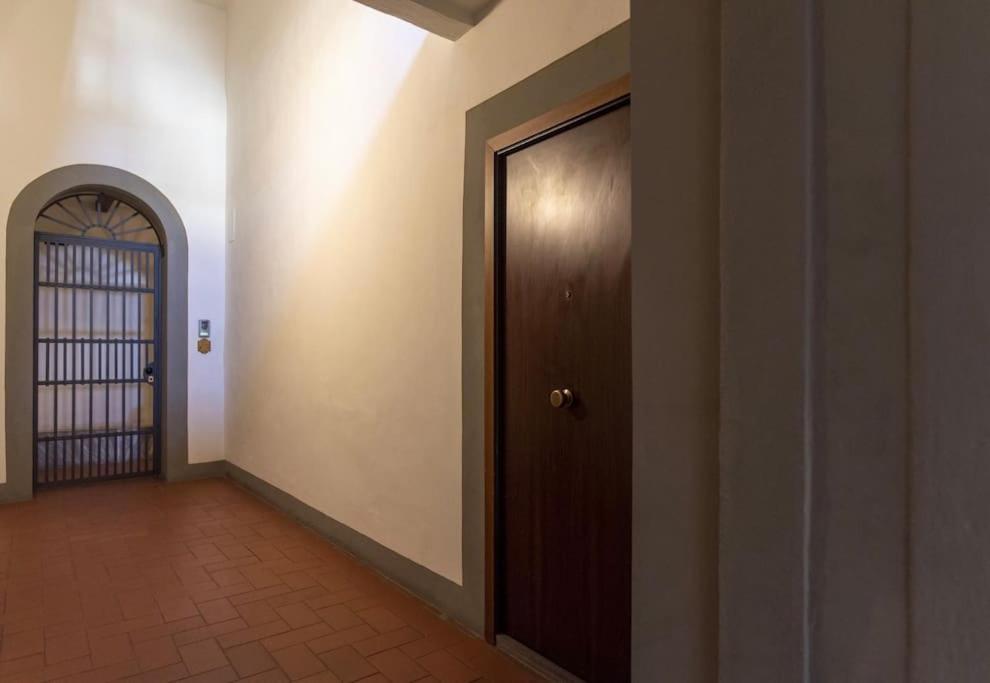 And Quiet Loft 5 Minutes Walk From The Duomo Apartamento