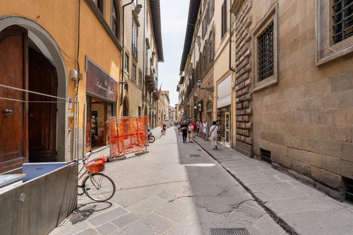 And Quiet Loft 5 Minutes Walk From The Duomo Apartamento Florencia
