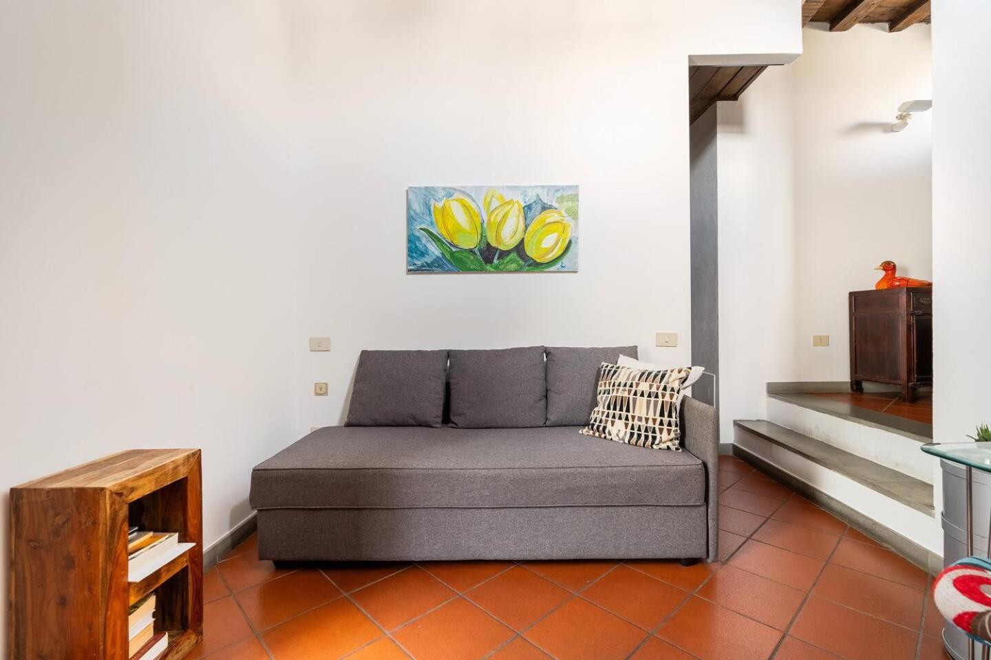 And Quiet Loft 5 Minutes Walk From The Duomo *